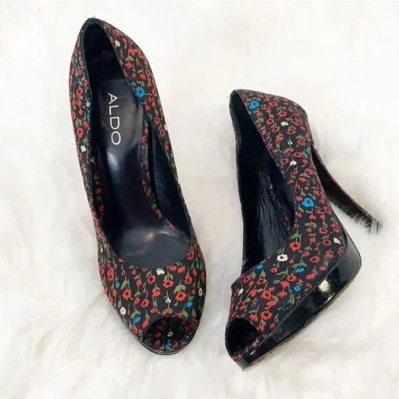 Aldo Red, Blue and Black Floral Poppy Peep Toe Heels 35 5 - Picture 3 of 8